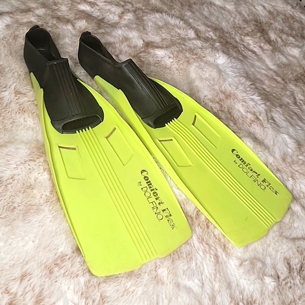 DOLFINO Comfort Flex swim fins sz 6-7